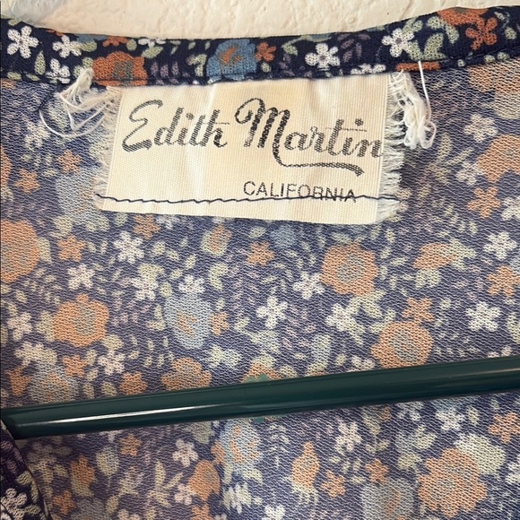 Vintage Edith Martin California long sleeve button blouse - Picture 2 of 5